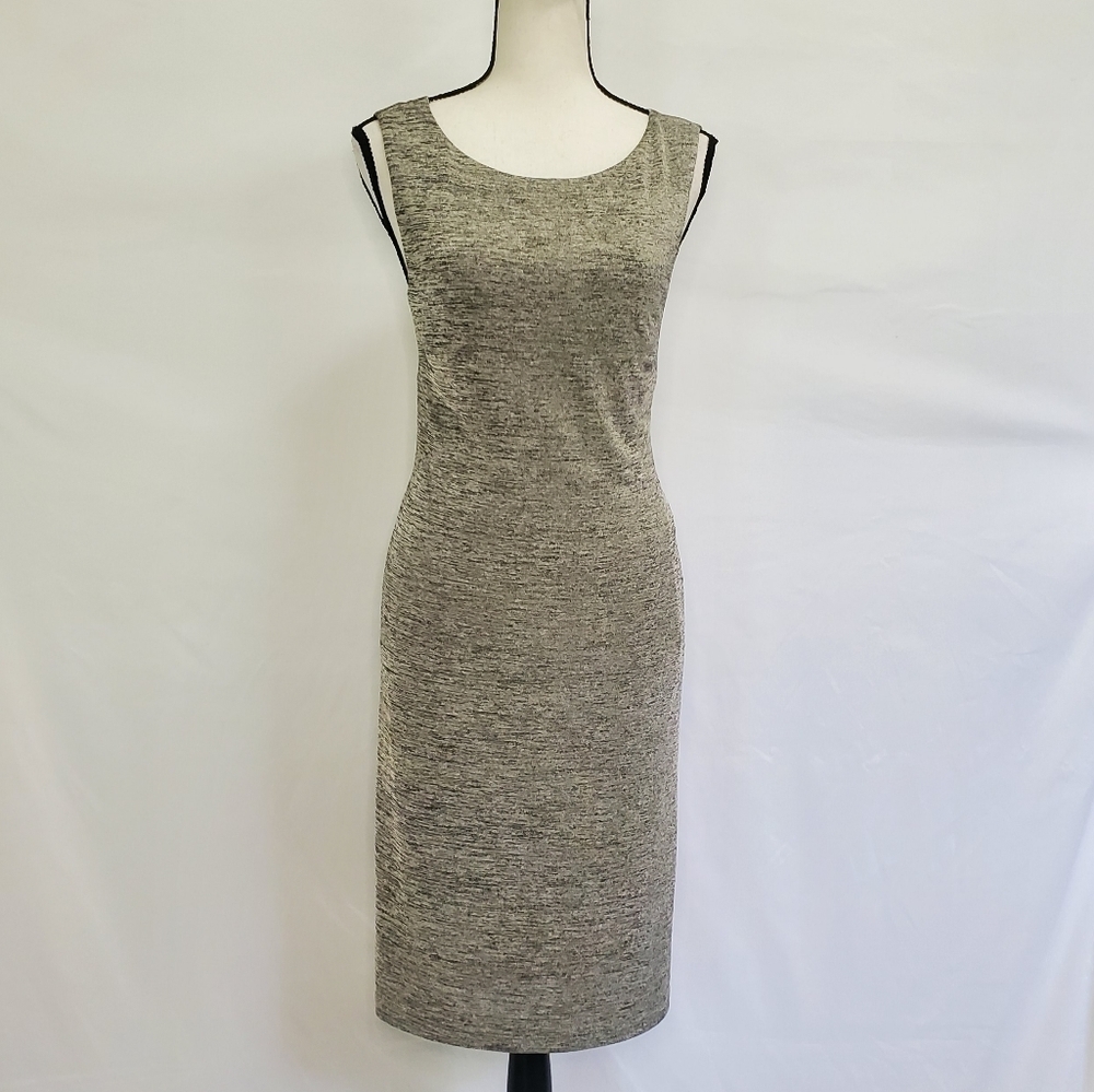 Jessica Howard Heathered Sleeveless Round Neck Midi Dress